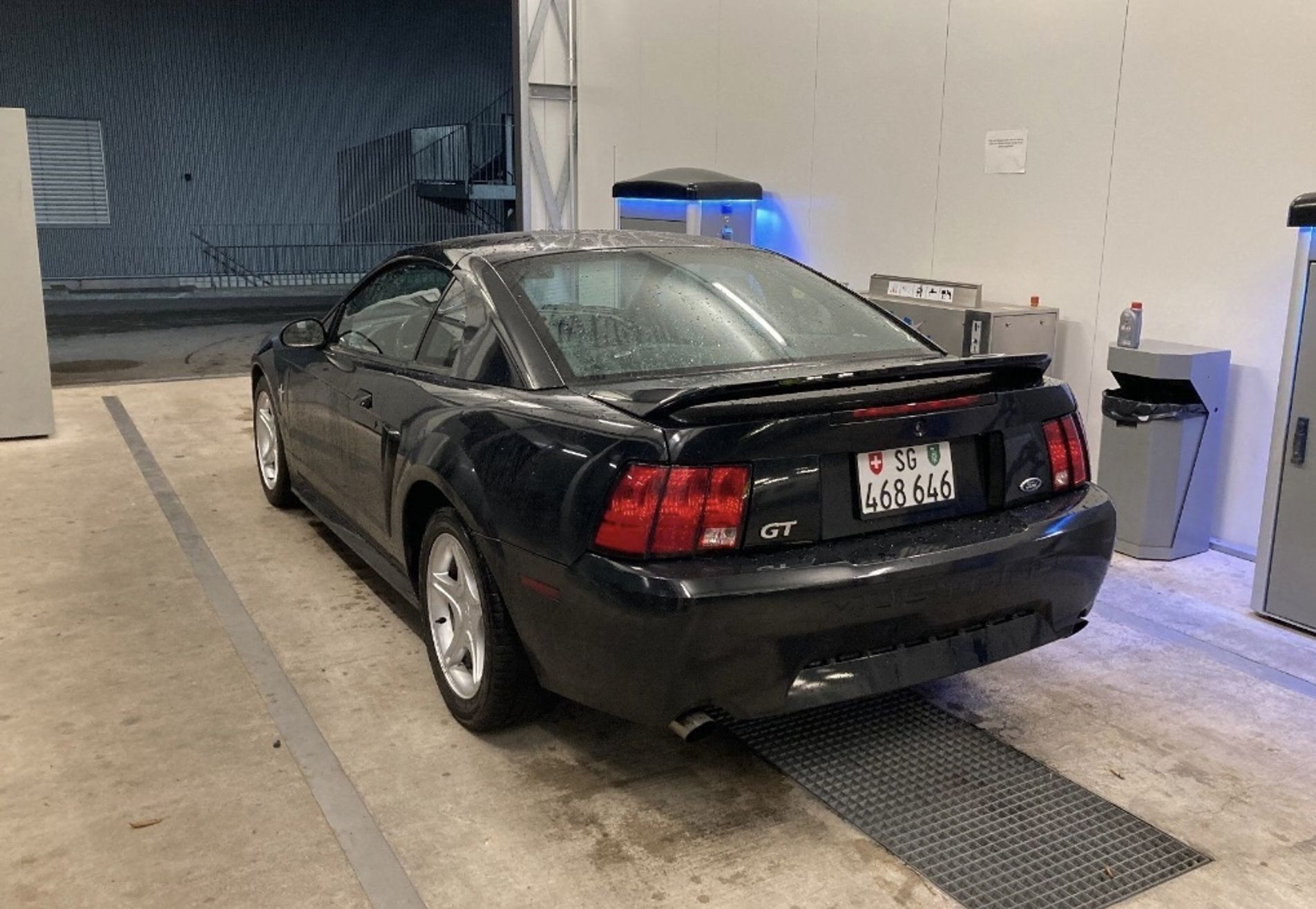 Example Ford Mustang New Edge